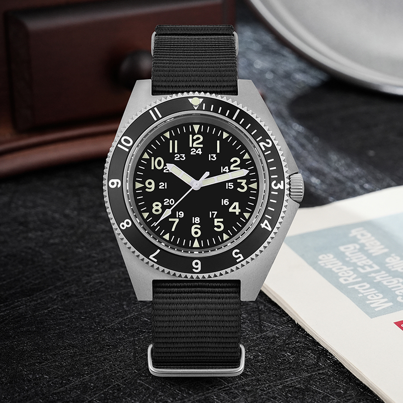 Watchdives WD1972 쿼츠 시계 사파이어 빛 - Men Accessories Bracelet 리뷰 및 가격